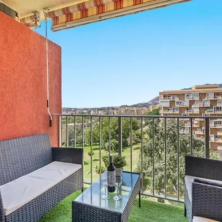 Avec Balcon A Minerva